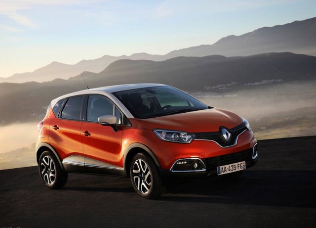 Captur ön üç çeyrek açı