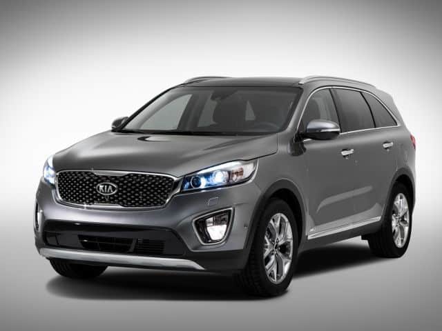 Kia Sorento SUV üçüncü nesil ön ve yan tasarımı