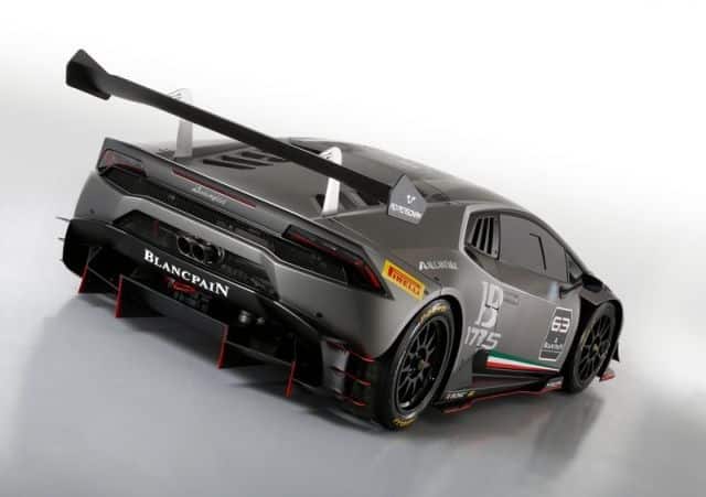 Huracan Super Trofeo arka kanat ve difüzör