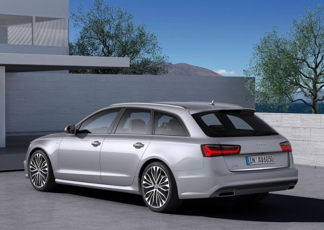 Audi A6 Avant arka üç çeyrek görünüm