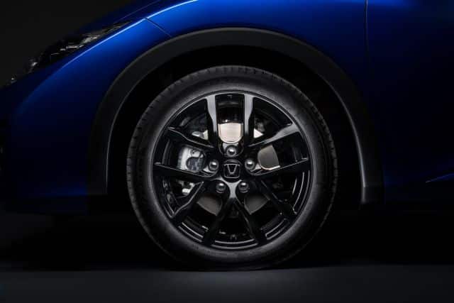 Honda Civic Sport siyah 17 inç alaşım jant