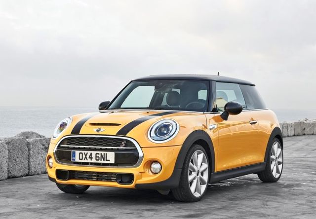 MINI Cooper S ön görünüm