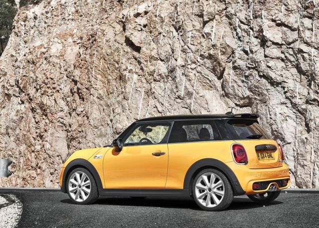 2015 Mini Cooper S otomobil arşiv görseli