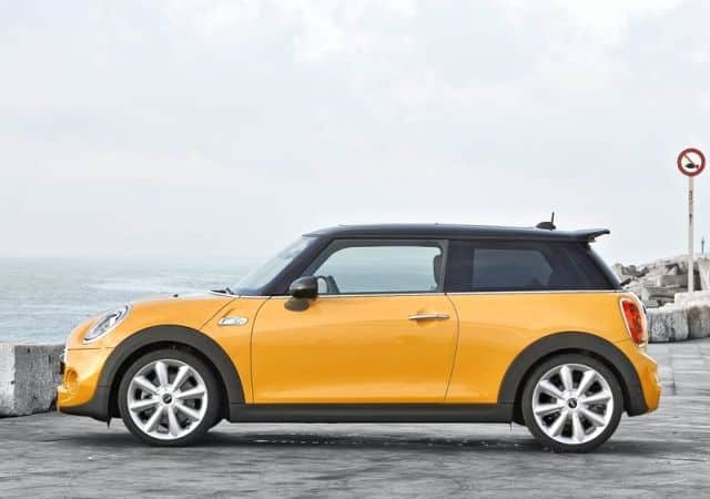 MINI Cooper S yan görünüm