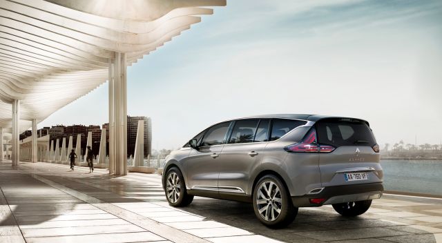 Renault Espace V arka üç çeyrek görünümü