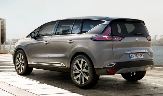 Renault Espace arka tasarım yakın görünümü