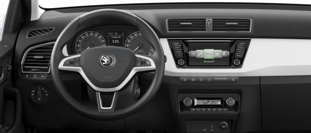 Fabia Combi gösterge paneli ve ön konsol