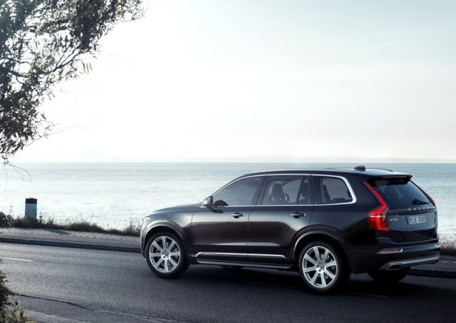XC90 ikinci sıra koltukları