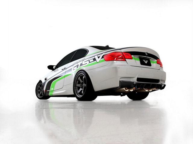Vorsteiner GTS-V arka difüzörün görüldüğü BMW M3 arka açısı