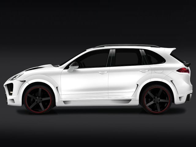 Porsche Cayenne OTS Edition arka tampon ve merkezi egzoz çıkışları