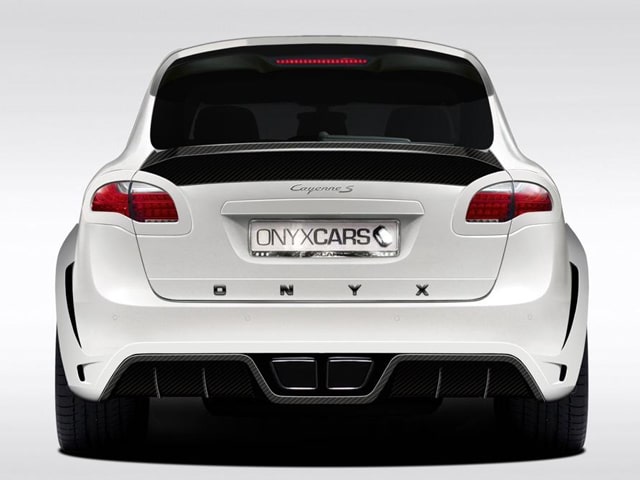Onyx Concept Cayenne OTS Edition geniş arka gövde görünümü