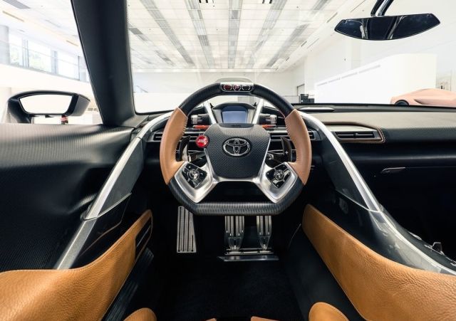 FT-1 Graphite taba renkli iç mekan ayrıntısı