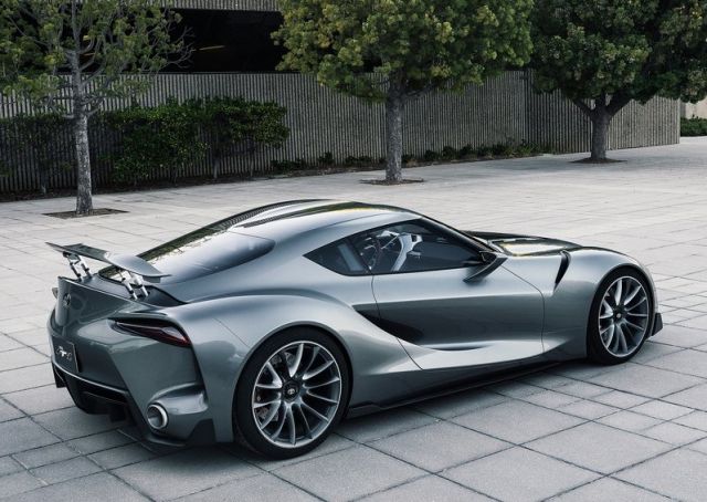 Toyota FT-1 Graphite arka üç çeyrek görünümü