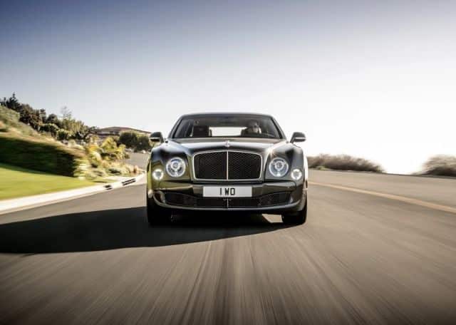 2015 Bentley Mulsanne Speed ön çapraz görünümü