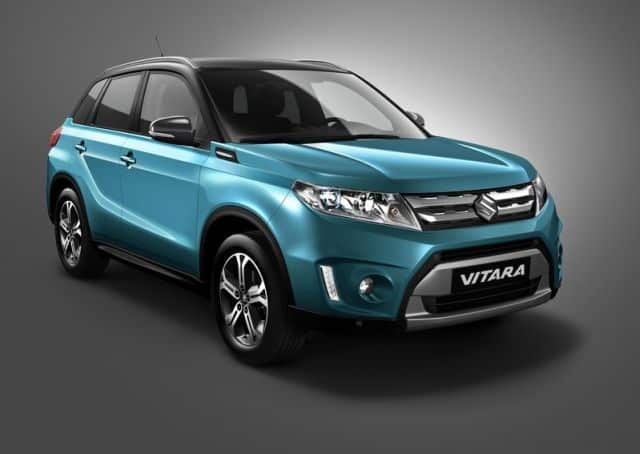 Vitara koyu fonda ön üç çeyrek görünümü