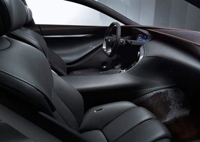 Infiniti Q80 Inspiration gösterim otomobili