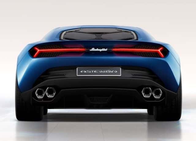 Lamborghini Asterion LPI 910-4 arkadan görünüm
