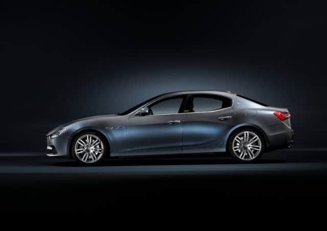 Maserati Ghibli Ermenegildo Zegna Edition yan görünümü