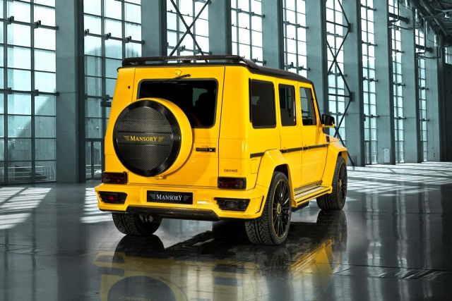 Mercedes-Benz G 63 AMG tabanlı Gronos arka görünümü