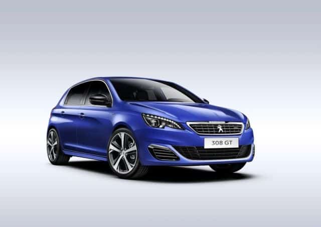 Peugeot 308 GT ön üç çeyrek görünümü