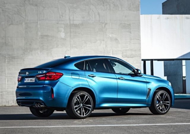 BMW X6 M ön ve yan gövde ayrıntıları