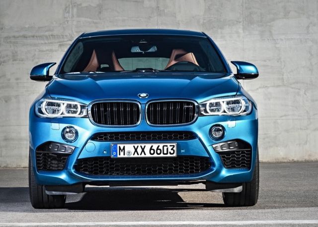 BMW X6 M gövde tasarımının farklı görünümü