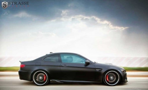BMW E92 M3 Active Autowerke Frozen Black yan profil