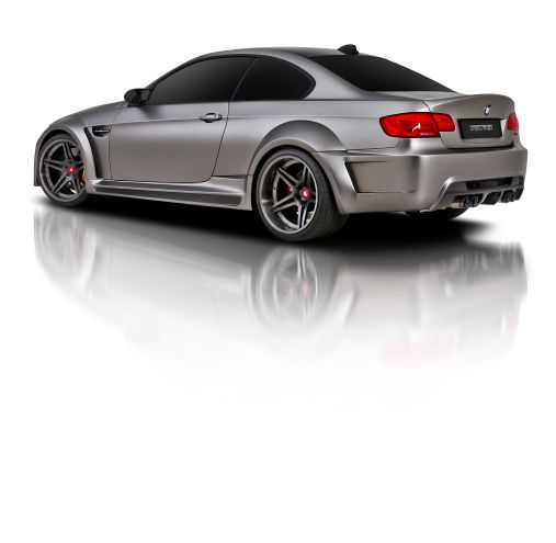 BMW M3 E92 Vorsteiner GTRS3 arka üç çeyrek görünümü