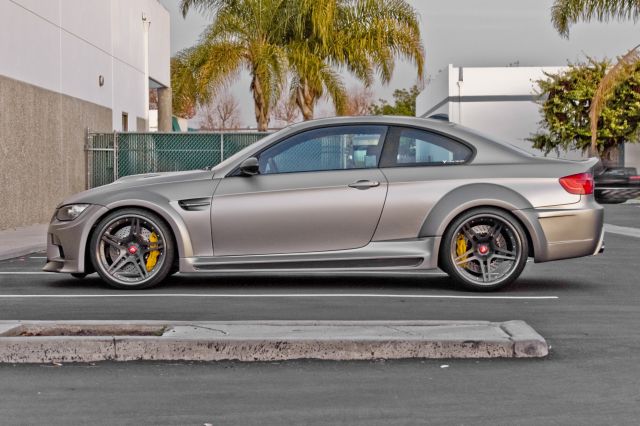 Vorsteiner GTRS3 gerçek araç yan görünümü