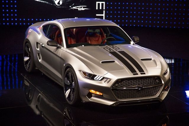 Galpin Fisker Rocket ön üç çeyrek görünümü
