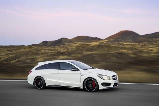 CLA 45 AMG Shooting Brake yandan sürüş görünümü