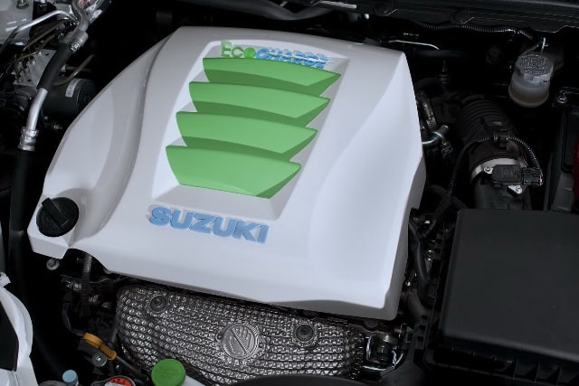 Kizashi EcoCharge motor bölmesi