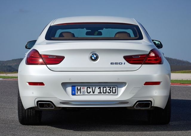BMW 650i Gran Coupe arkadan görünüm