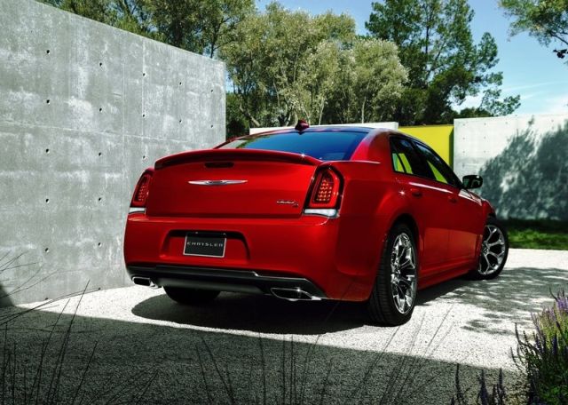 Chrysler 300S gövde tasarımı arşiv fotoğrafı