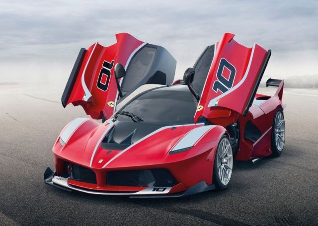 Ferrari FXX K pist görünümü
