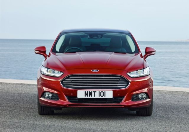 Ford Mondeo ön tasarım ayrıntıları
