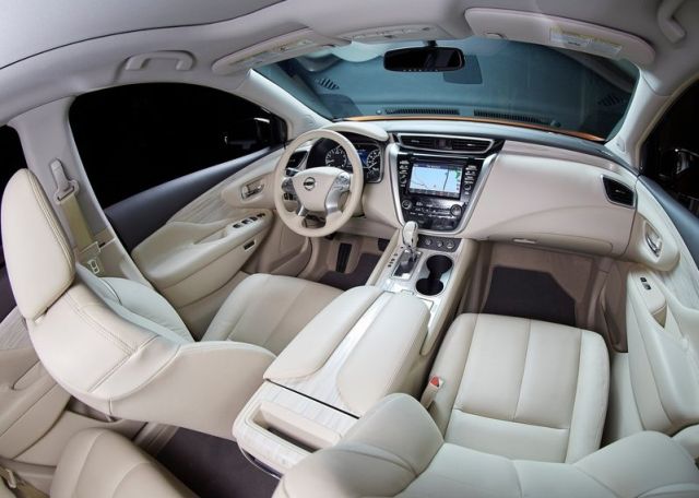Nissan Murano bagaj alanı