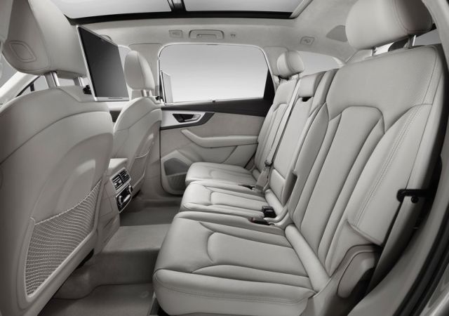 Audi Q7 ikinci nesil arşiv görseli 6