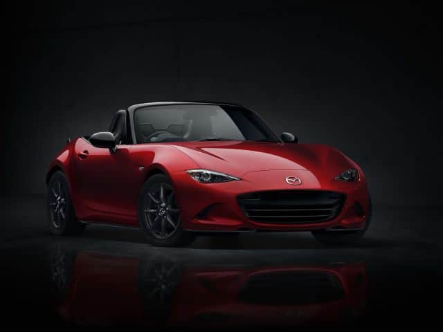Mazda MX-5 ön tasarımı ve LED farlar