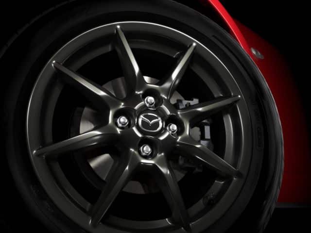 Mazda MX-5 arka tasarım ve stop lambaları