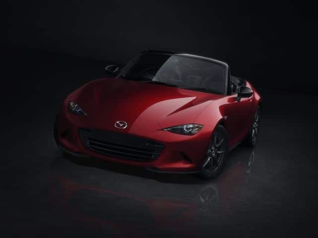 2016 Mazda MX-5 önden üç çeyrek görünüm