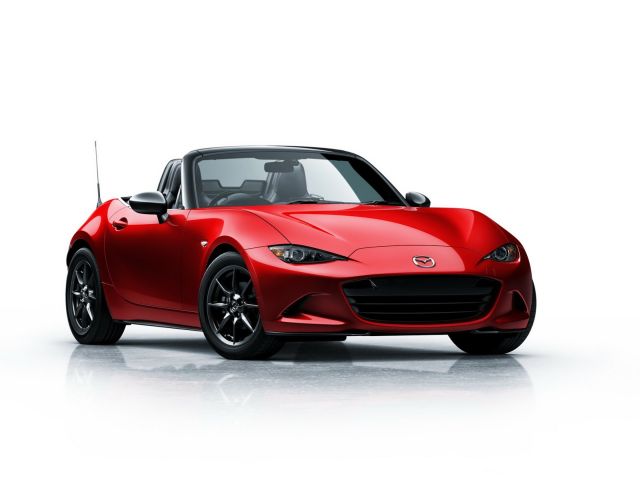 Mazda MX-5 kokpit ve sürücü bölümü