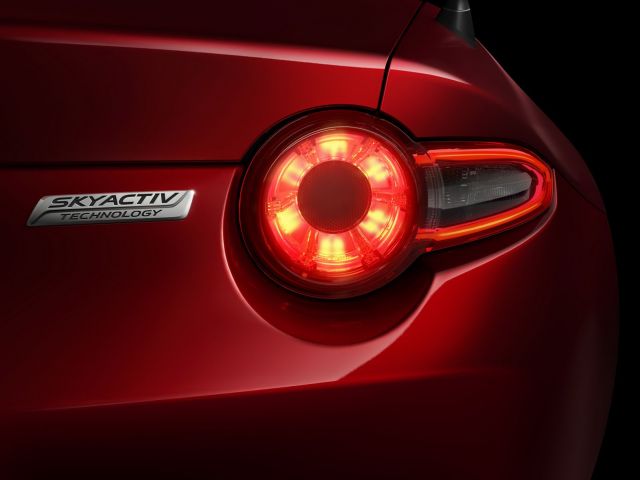 Mazda MX-5 iç mekân detayları