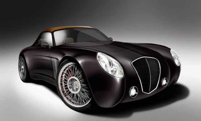 Gregis Miranda Roadster önden üç çeyrek tasarım görünümü