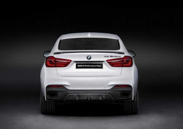 BMW X6 M Performance gövde aksesuarları