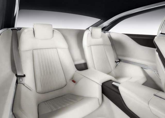 Audi Prologue iki kişilik arka koltuk düzeni