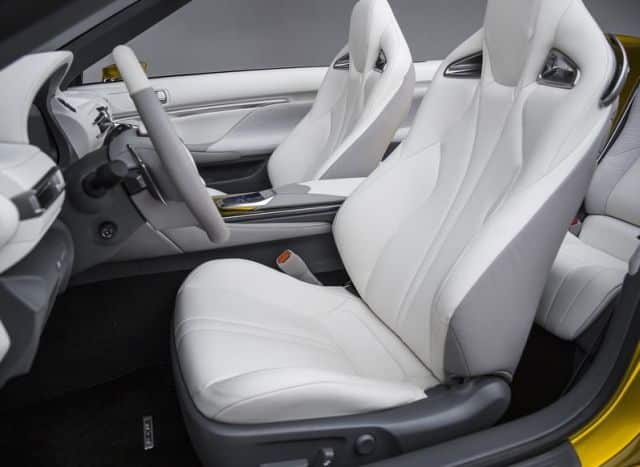 Lexus LF-C2 arka yan görünüm