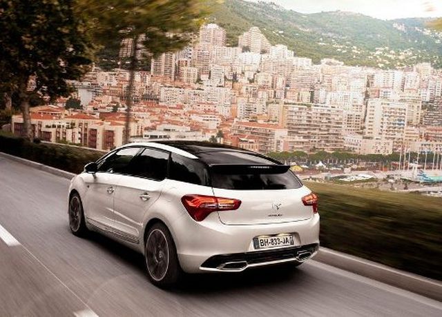 DS5 arka bölüm ve tavan çizgisi