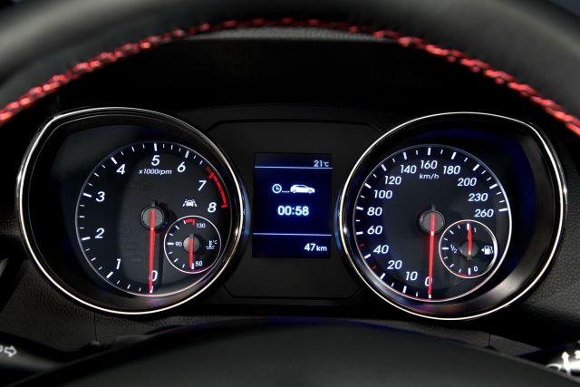 Hyundai i30 Turbo gösterge paneli