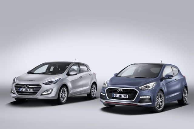 Standart Hyundai i30 ile Turbo gövde karşılaştırması